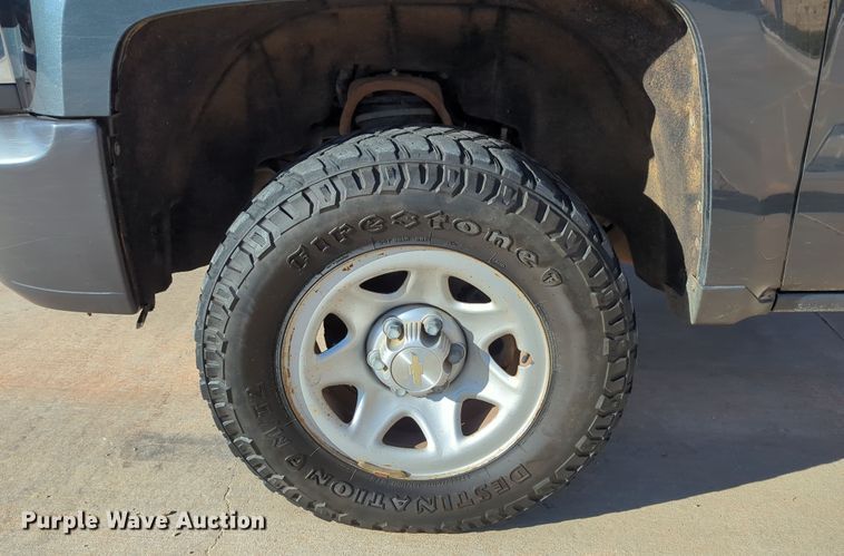 image for item DN3795 2017 Chevrolet Silverado 1500 Double Cab pickup truck