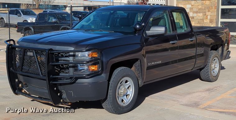 image for item DN3796 2015 Chevrolet Silverado 1500 Double Cab pickup truck