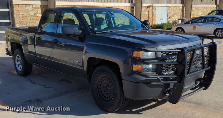 image for item DN3796 2015 Chevrolet Silverado 1500 Double Cab pickup truck