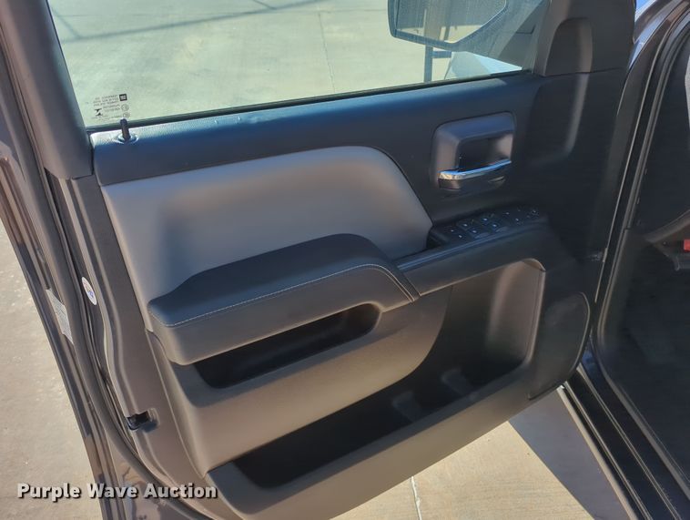 image for item DN3796 2015 Chevrolet Silverado 1500 Double Cab pickup truck