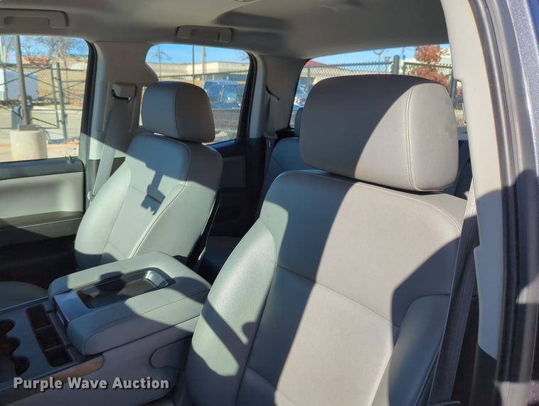 image for item DN3796 2015 Chevrolet Silverado 1500 Double Cab pickup truck