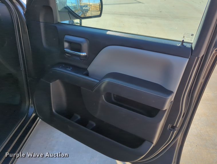 image for item DN3796 2015 Chevrolet Silverado 1500 Double Cab pickup truck