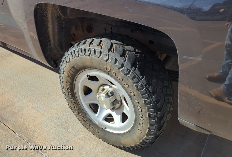 image for item DN3796 2015 Chevrolet Silverado 1500 Double Cab pickup truck