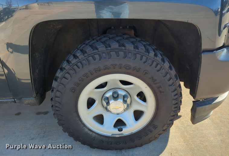 image for item DN3797 2018 Chevrolet Silverado 1500 Double Cab pickup truck