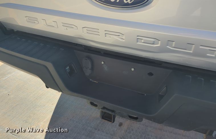 image for item DN3798 2017 Ford F250 Super Duty XL SuperCab pickup truck