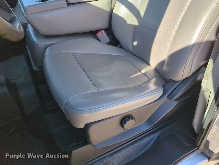 image for item DN3798 2017 Ford F250 Super Duty XL SuperCab pickup truck