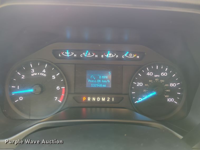 image for item DN3798 2017 Ford F250 Super Duty XL SuperCab pickup truck