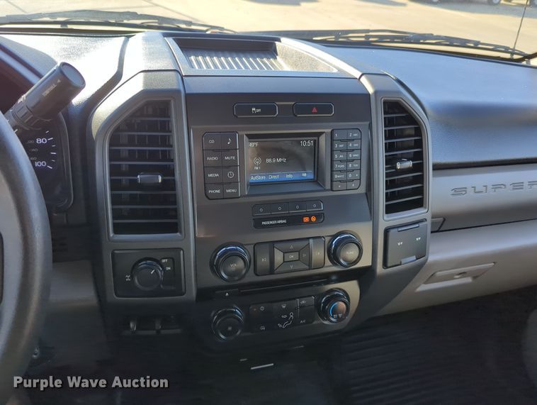 image for item DN3798 2017 Ford F250 Super Duty XL SuperCab pickup truck