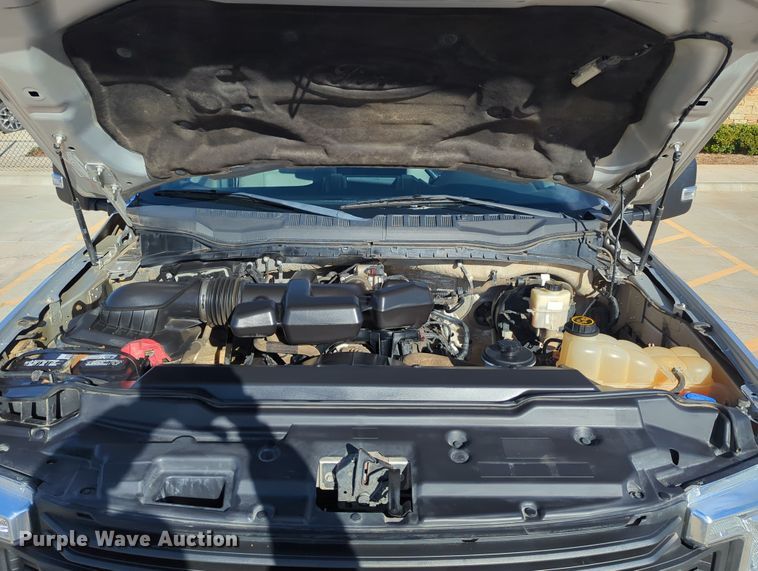 image for item DN3798 2017 Ford F250 Super Duty XL SuperCab pickup truck