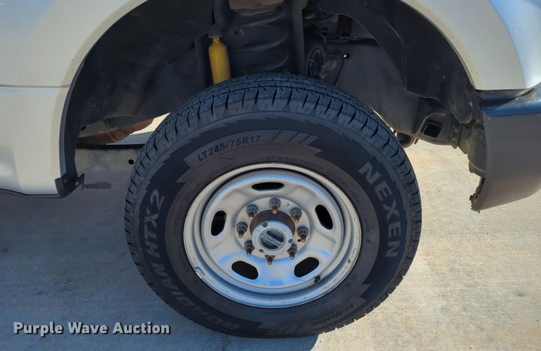 image for item DN3798 2017 Ford F250 Super Duty XL SuperCab pickup truck