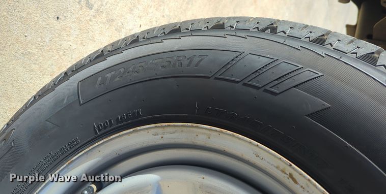 image for item DN3798 2017 Ford F250 Super Duty XL SuperCab pickup truck