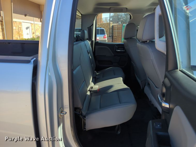 image for item DN3800 2018 Chevrolet Silverado 1500 Double Cab pickup truck