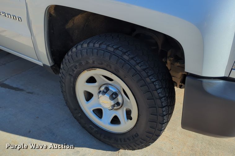 image for item DN3800 2018 Chevrolet Silverado 1500 Double Cab pickup truck