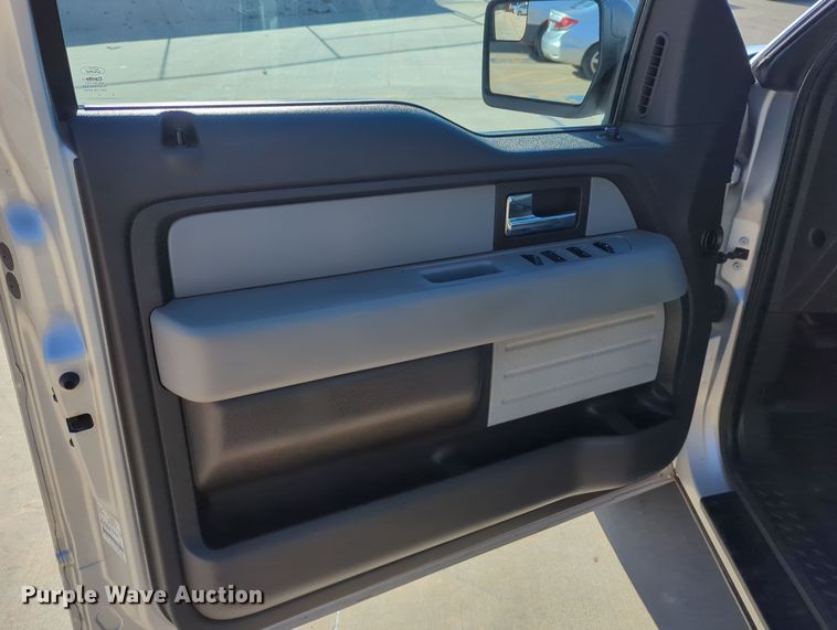 image for item DN3802 2014 Ford F150 XL SuperCab pickup truck