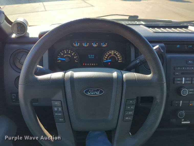 image for item DN3802 2014 Ford F150 XL SuperCab pickup truck