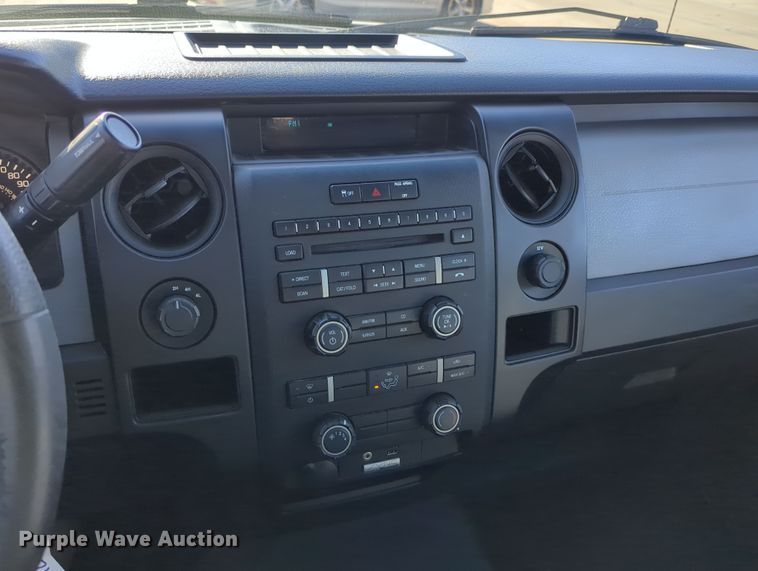 image for item DN3802 2014 Ford F150 XL SuperCab pickup truck