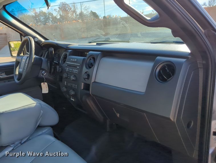 image for item DN3802 2014 Ford F150 XL SuperCab pickup truck