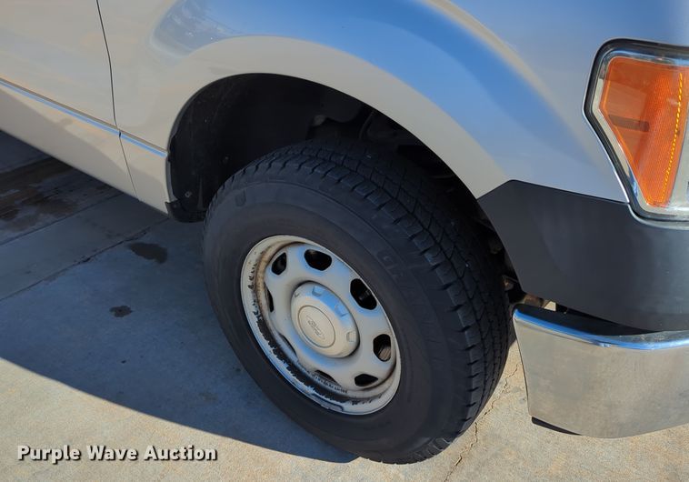 image for item DN3802 2014 Ford F150 XL SuperCab pickup truck