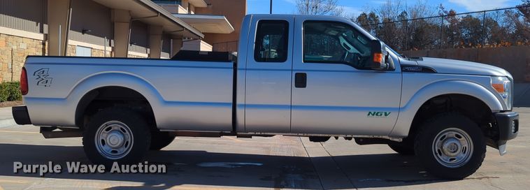 image for item DN3804 2015 Ford F250 Super Duty XL SuperCab pickup truck