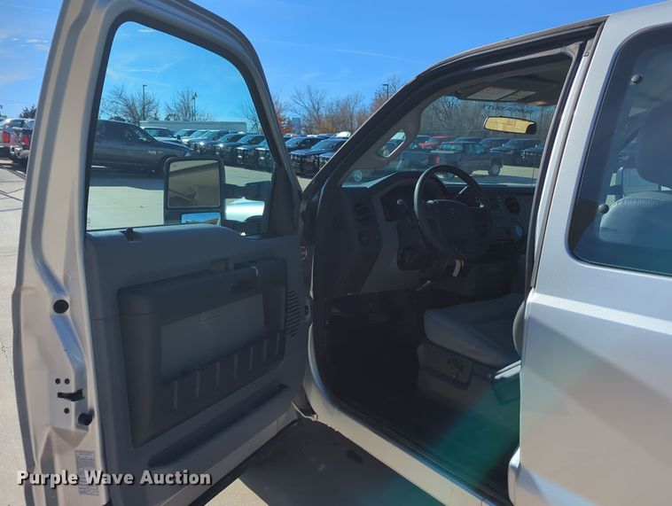 image for item DN3804 2015 Ford F250 Super Duty XL SuperCab pickup truck