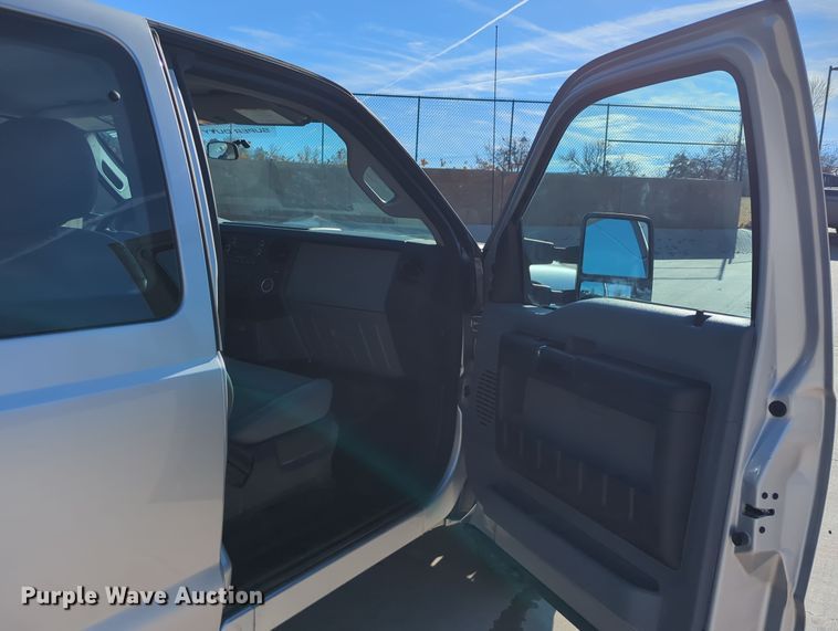 image for item DN3804 2015 Ford F250 Super Duty XL SuperCab pickup truck