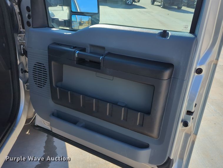 image for item DN3804 2015 Ford F250 Super Duty XL SuperCab pickup truck