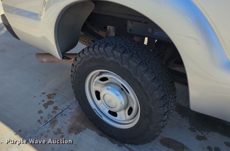 image for item DN3804 2015 Ford F250 Super Duty XL SuperCab pickup truck