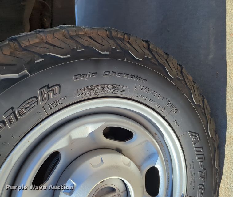 image for item DN3804 2015 Ford F250 Super Duty XL SuperCab pickup truck