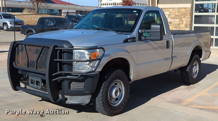 image for item DN3805 2012 Ford F250 Super Duty XL pickup truck