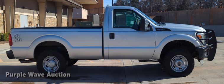 image for item DN3805 2012 Ford F250 Super Duty XL pickup truck