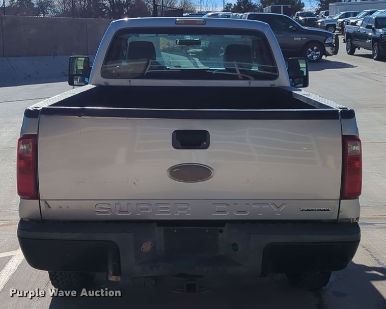 image for item DN3805 2012 Ford F250 Super Duty XL pickup truck