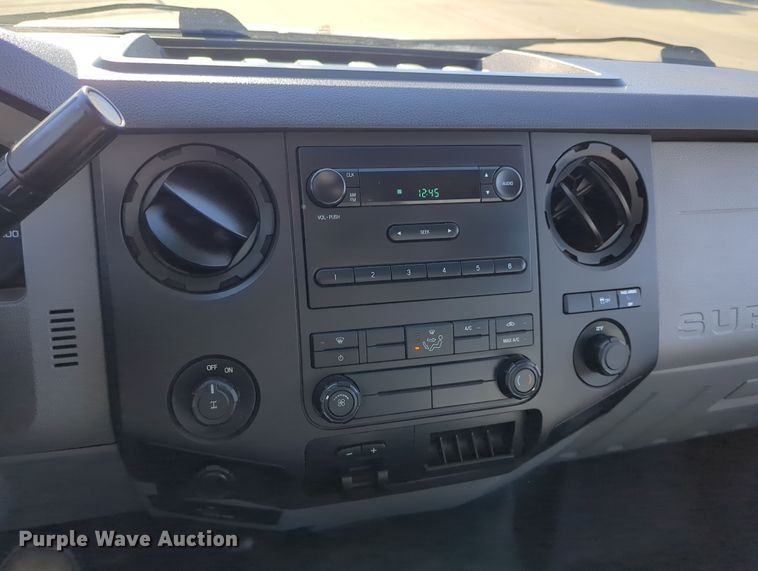 image for item DN3805 2012 Ford F250 Super Duty XL pickup truck