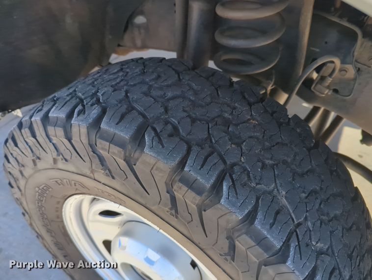 image for item DN3805 2012 Ford F250 Super Duty XL pickup truck