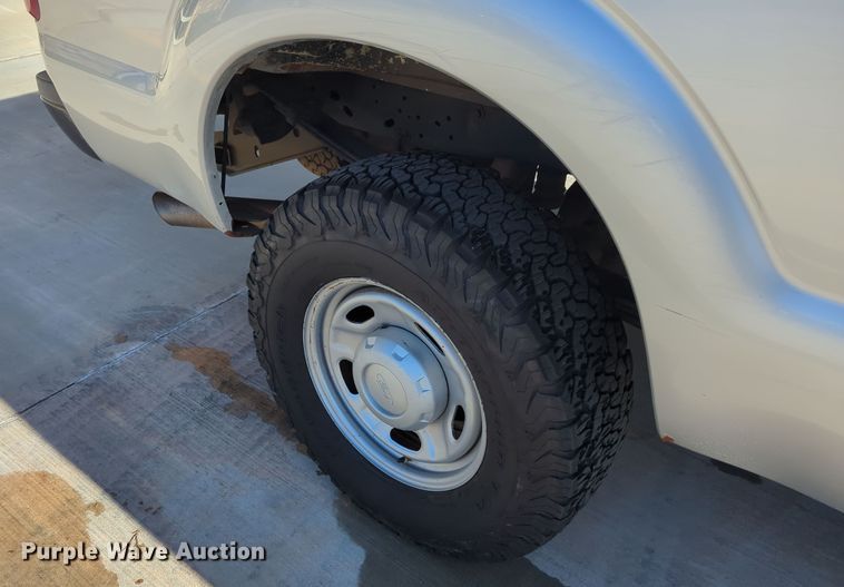 image for item DN3805 2012 Ford F250 Super Duty XL pickup truck