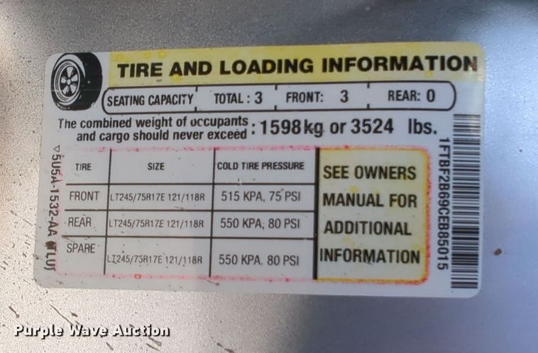 image for item DN3805 2012 Ford F250 Super Duty XL pickup truck