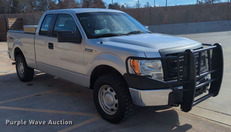 image for item DN3806 2014 Ford F150 XL SuperCab pickup truck