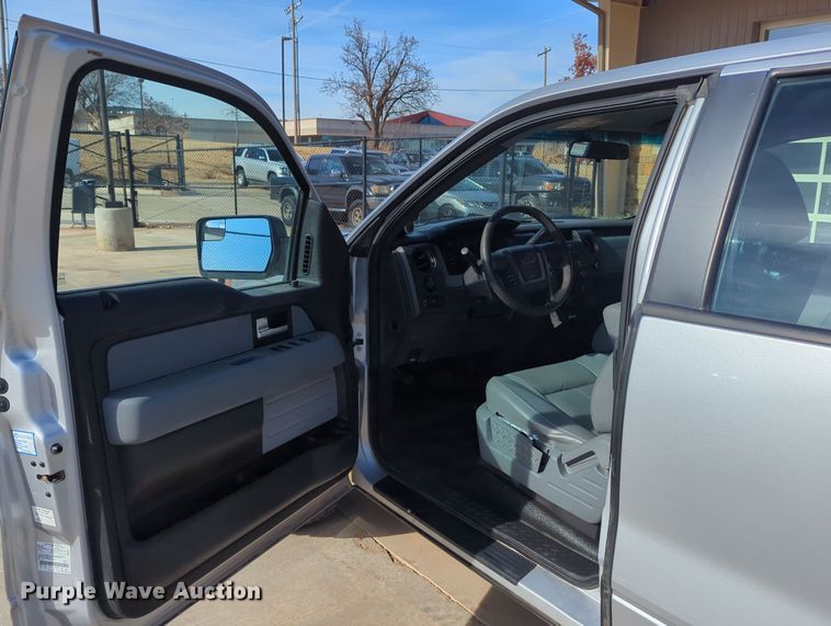 image for item DN3806 2014 Ford F150 XL SuperCab pickup truck