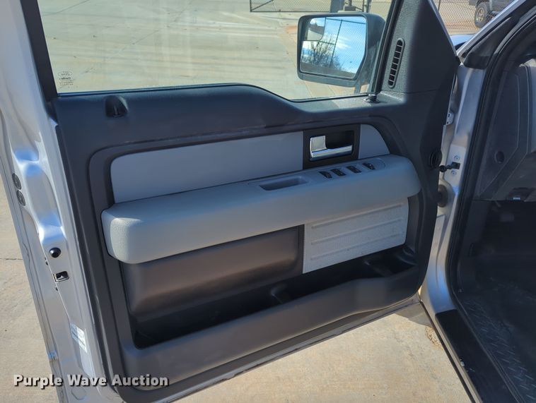 image for item DN3806 2014 Ford F150 XL SuperCab pickup truck