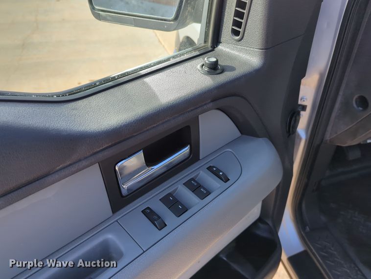 image for item DN3806 2014 Ford F150 XL SuperCab pickup truck