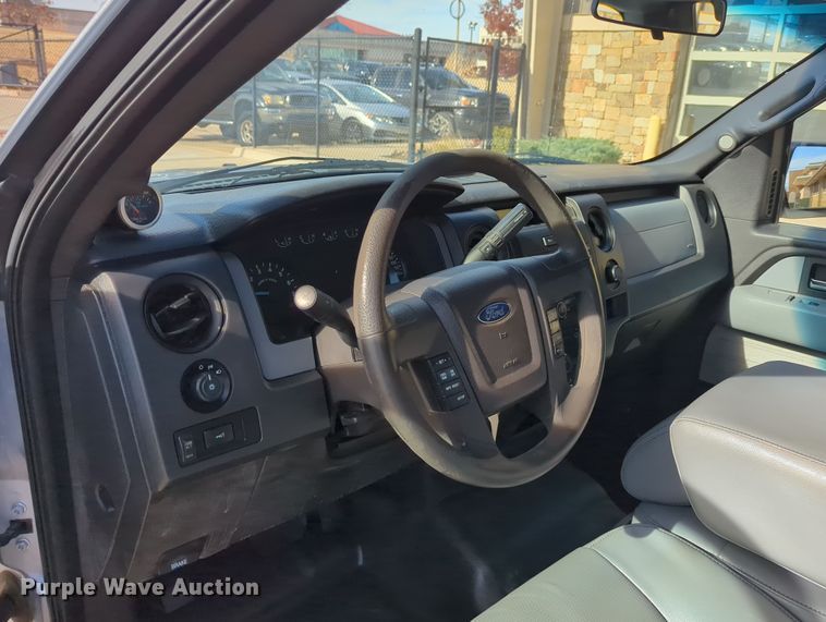 image for item DN3806 2014 Ford F150 XL SuperCab pickup truck