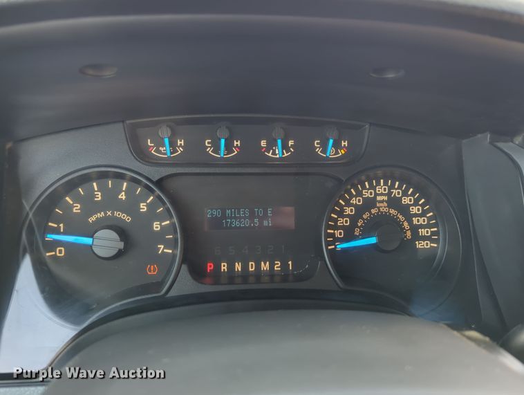 image for item DN3806 2014 Ford F150 XL SuperCab pickup truck