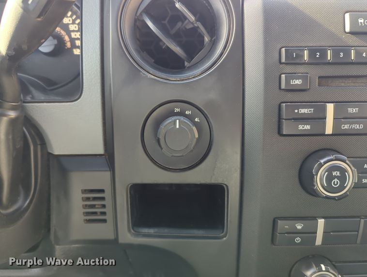 image for item DN3806 2014 Ford F150 XL SuperCab pickup truck