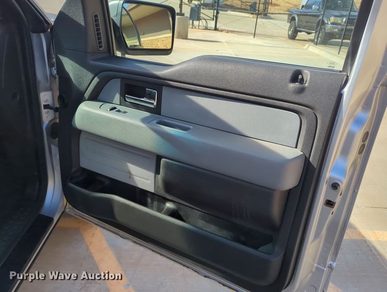 image for item DN3806 2014 Ford F150 XL SuperCab pickup truck