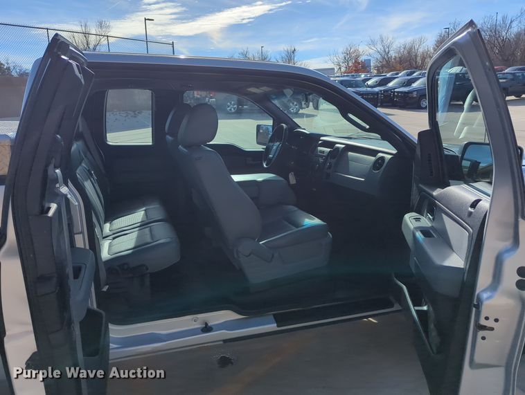 image for item DN3806 2014 Ford F150 XL SuperCab pickup truck