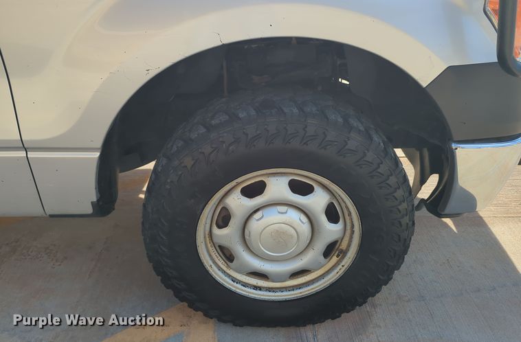 image for item DN3806 2014 Ford F150 XL SuperCab pickup truck