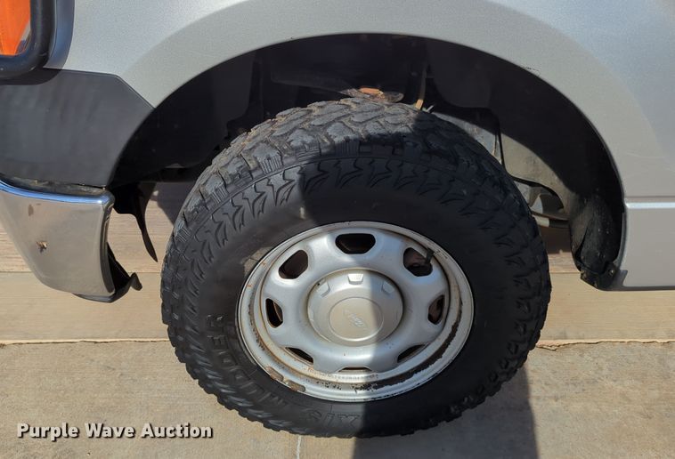 image for item DN3806 2014 Ford F150 XL SuperCab pickup truck