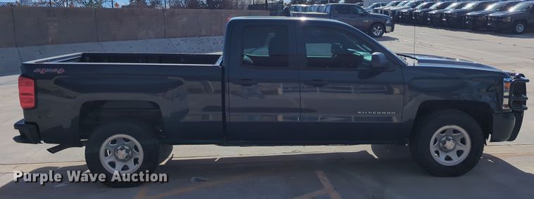 image for item DN3807 2017 Chevrolet Silverado 1500 Double Cab pickup truck