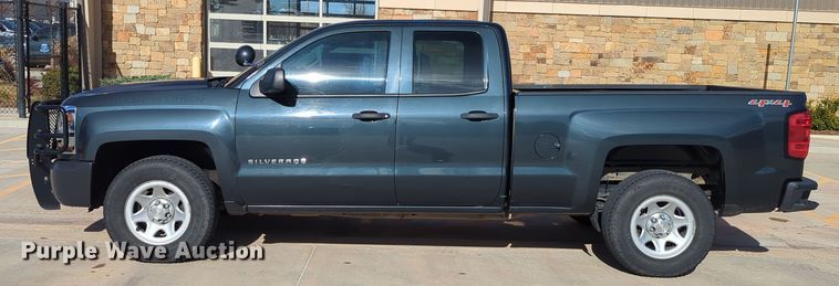 image for item DN3807 2017 Chevrolet Silverado 1500 Double Cab pickup truck