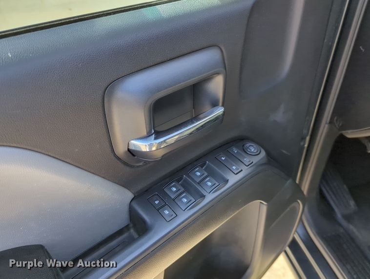 image for item DN3807 2017 Chevrolet Silverado 1500 Double Cab pickup truck