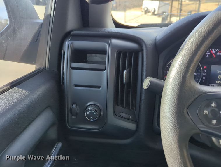 image for item DN3807 2017 Chevrolet Silverado 1500 Double Cab pickup truck